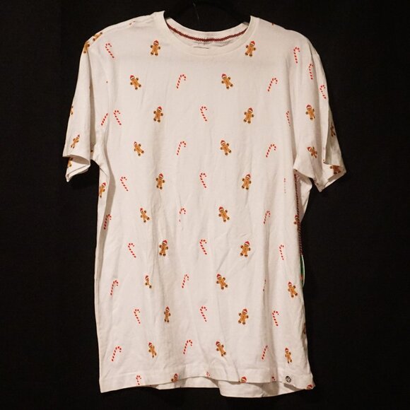 Free Planet White Tee Shirt with Candy Canes & Gingerbread Men Pattern Men’s Lg - Picture 1 of 7